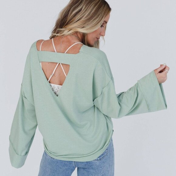 NWT Three Bird Nest Love It Sweatshirt Top Light Sage Size Medium - Picture 1 of 4